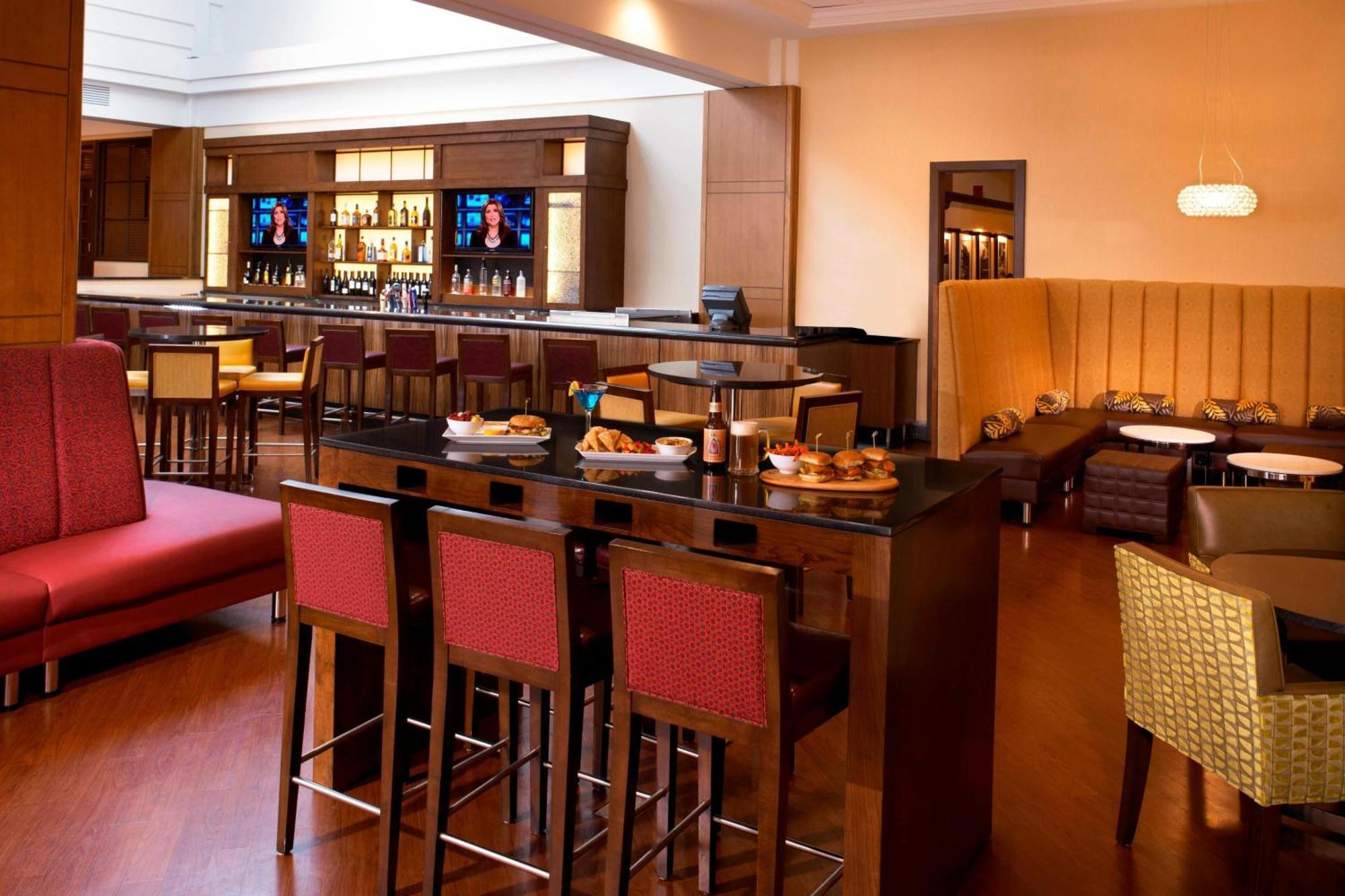 Detroit Marriott Troy Hotell Restaurant bilde